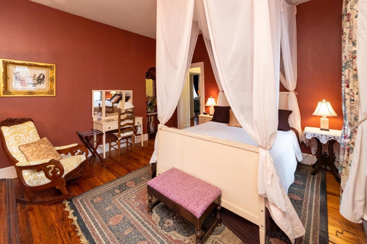 Faunbrook Bed & Breakfast (Adults Only) West Chester Δωμάτιο φωτογραφία